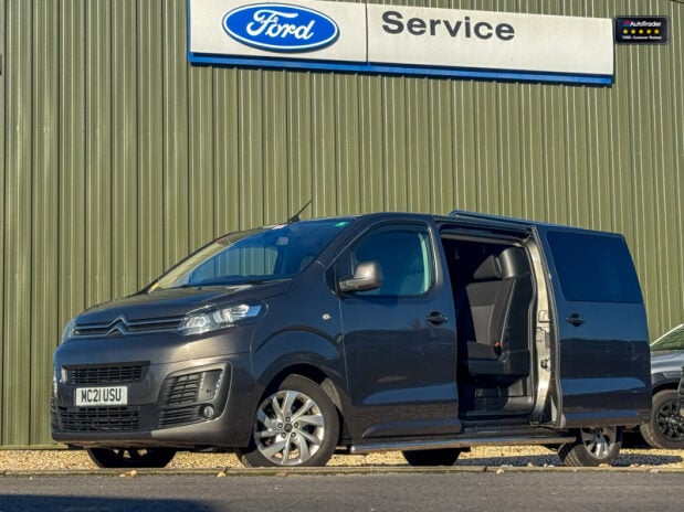 Citroen Dispatch Crew Cab LWB L2H1 Driver 1400 Air Con Rear Cam Nav 1