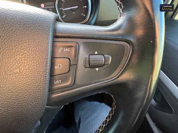 Citroen Dispatch Crew Cab LWB L2H1 Driver 1400 Air Con Rear Cam Nav 22