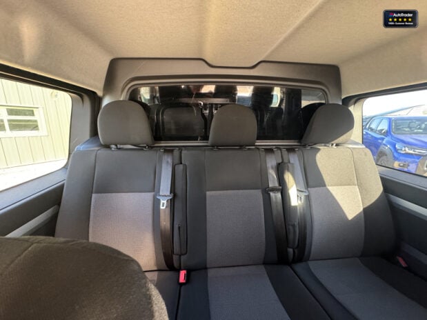 Citroen Dispatch Crew Cab LWB L2H1 Driver 1400 Air Con Rear Cam Nav 43