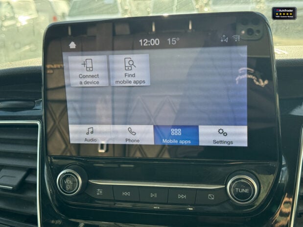 Ford Transit Custom LWB L2H1 Low Roof Limited 300 Air Con Alloys Sensors EURO 6 NO VAT 19