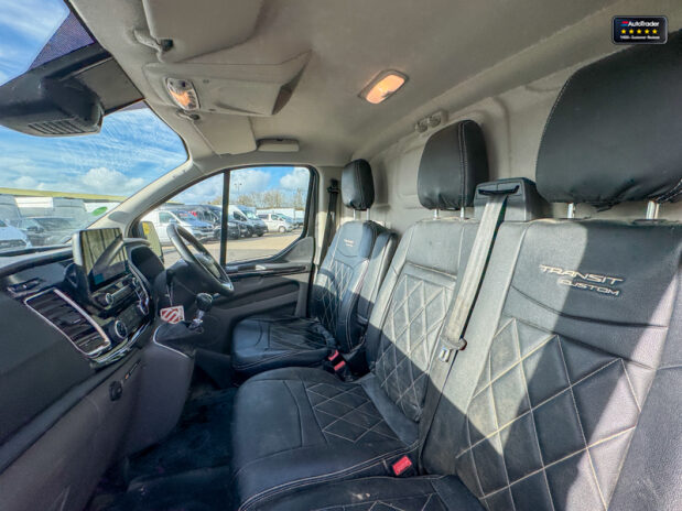 Ford Transit Custom LWB L2H1 Low Roof Limited 300 Air Con Alloys Sensors EURO 6 NO VAT 11