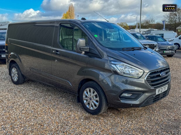 Ford Transit Custom LWB L2H1 Low Roof Limited 300 Air Con Alloys Sensors EURO 6 NO VAT 4