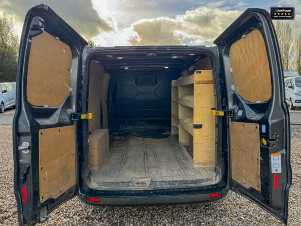 Ford Transit Custom LWB L2H1 Low Roof Limited 300 Air Con Alloys Sensors EURO 6 NO VAT 8
