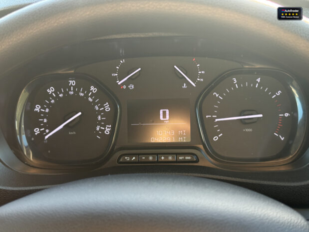 Citroen Dispatch MWB L2H1 Low Roof Enterprise 1000 Air Con Sensors EURO 6 17