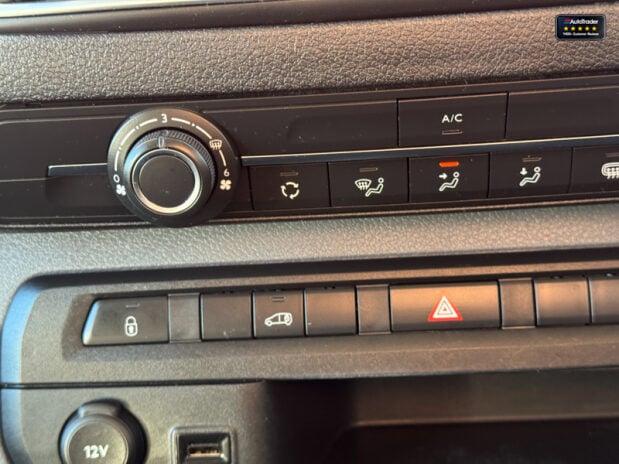 Citroen Dispatch MWB L2H1 Low Roof Enterprise 1000 Air Con Sensors EURO 6 28