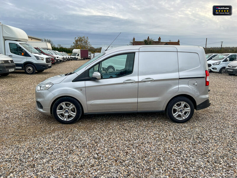 2021 FORD TRANSIT COURIER