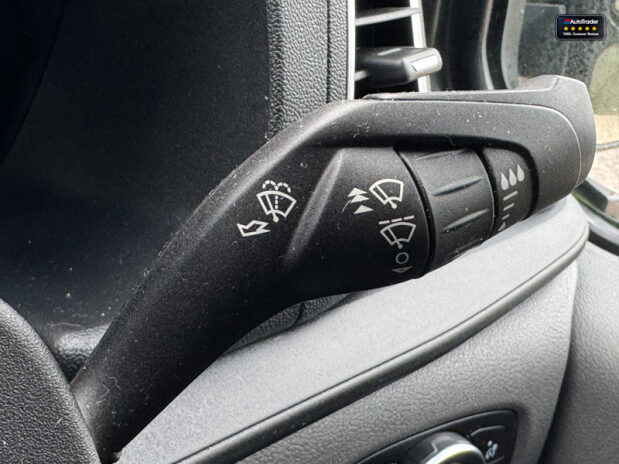 Ford Transit Custom Crew Cab SWB L1H1 Limited 300 Camera Nav Sensors EURO 6 NO VAT 26