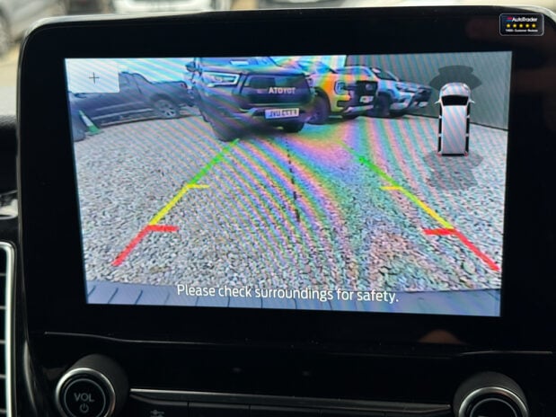 Ford Transit Custom Crew Cab SWB L1H1 Limited 300 Camera Nav Sensors EURO 6 NO VAT 37