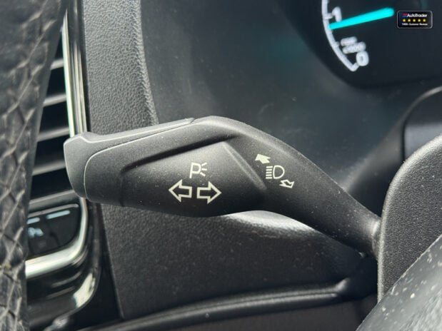 Ford Transit Custom Crew Cab SWB L1H1 Limited 300 Camera Nav Sensors EURO 6 NO VAT 25