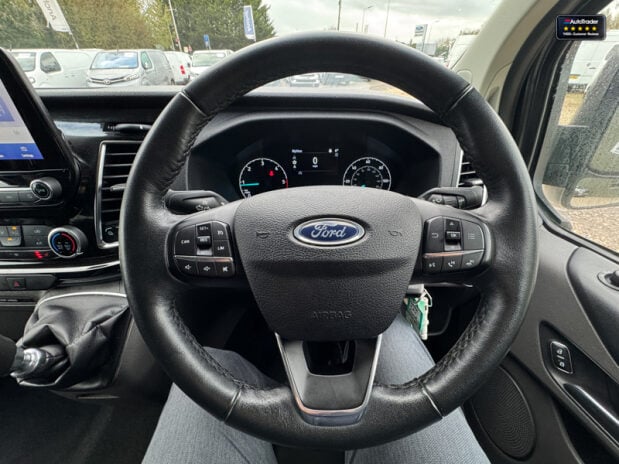Ford Transit Custom Crew Cab SWB L1H1 Limited 300 Camera Nav Sensors EURO 6 NO VAT 21