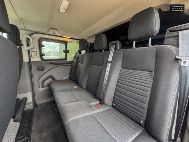 Ford Transit Custom Crew Cab SWB L1H1 Limited 300 Camera Nav Sensors EURO 6 NO VAT 12