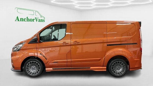 Ford Transit Custom MS-RT SWB L1H1 Limited 320 Air Con Alloys Nav Sensors EURO 6 NO VAT 7