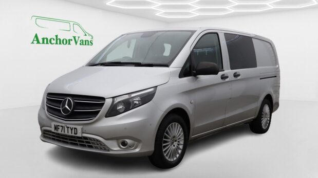 Mercedes-Benz Vito Crew Cab AUTO LWB L2H1 Premium 119 Alloys Camera Nav Sensors EURO 6 1
