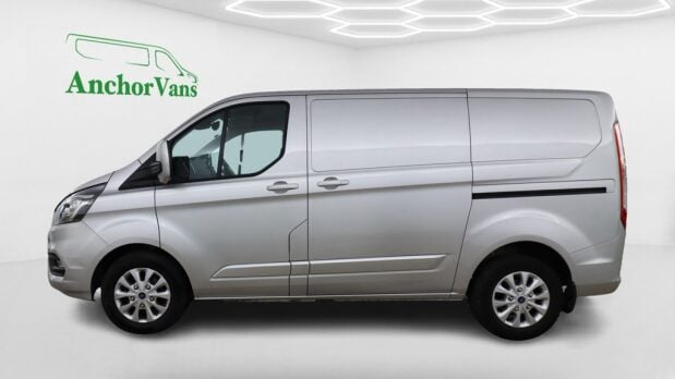 Ford Transit Custom AUTO SWB L1H1 Low Roof 170ps Limited 320 Air Con Alloys Camera Sensors EURO 7