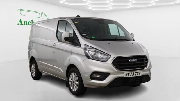 Ford Transit Custom AUTO SWB L1H1 Low Roof 170ps Limited 320 Air Con Alloys Camera Sensors EURO 2
