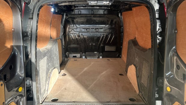 Ford Transit Connect LWB L2H1 Low Roof Limited 240 Air Con Alloys Nav Sensors EURO 6 NO VAT 5