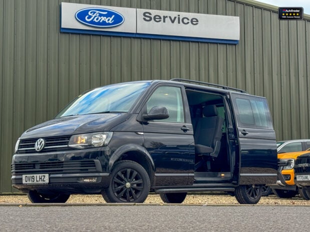 Volkswagen Transporter Crew Cab SWB L1H1 Highline Kombi T30 Air Con Alloys Sensors EURO 6 NO VAT 1