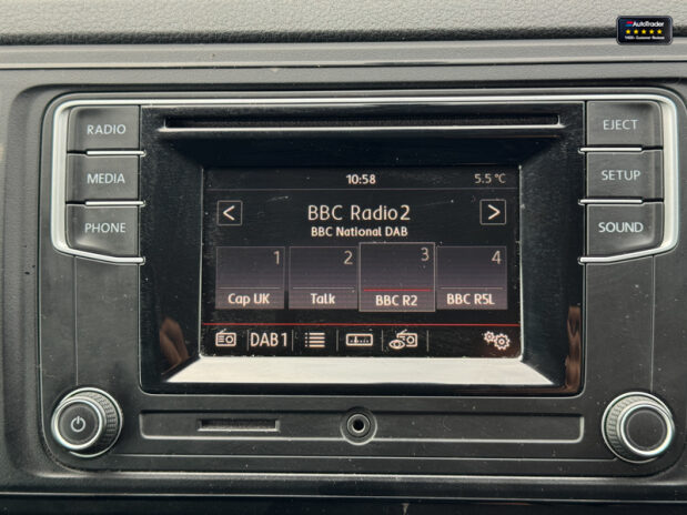 Volkswagen Transporter Crew Cab SWB L1H1 Highline Kombi T30 Air Con Alloys Sensors EURO 6 NO VAT 26