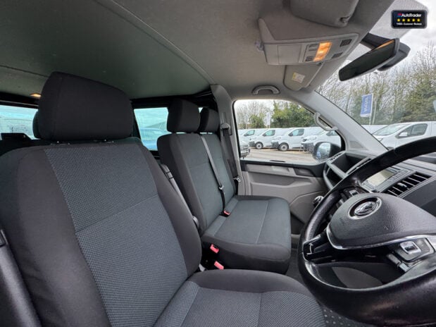 Volkswagen Transporter Crew Cab SWB L1H1 Highline Kombi T30 Air Con Alloys Sensors EURO 6 NO VAT 16