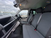 Volkswagen Transporter Crew Cab SWB L1H1 Highline Kombi T30 Air Con Alloys Sensors EURO 6 NO VAT 15