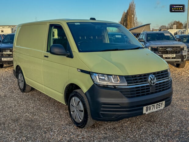 Volkswagen Transporter SWB L1H1 Low Roof Startline T28 EURO 6 NO VAT 4