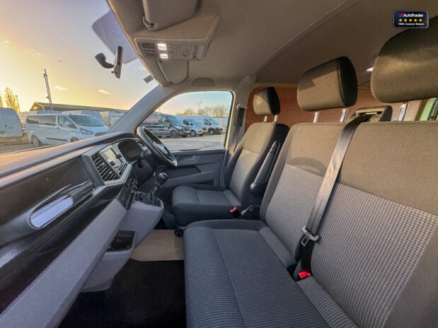 Volkswagen Transporter SWB L1H1 Low Roof Startline T28 EURO 6 NO VAT 13