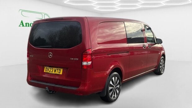Mercedes-Benz Vito Crew Cab AUTO XLWB L3H1 Premium Plus 116 Alloys Sensors Tow Bar EURO 6 NO V 4