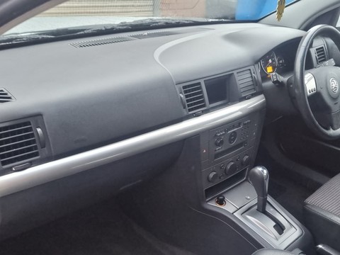 Vauxhall Vectra GSI V6 3.2 10