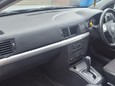Vauxhall Vectra GSI V6 3.2 10