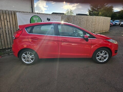 Ford Fiesta ZETEC 6