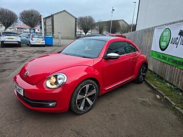 Volkswagen Beetle DESIGN TSI BLUEMOTION TECHNOLOGY 2