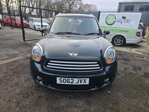 Mini Countryman COOPER D ALL4 9