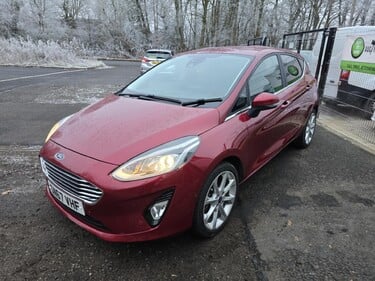 Ford Fiesta TITANIUM 4