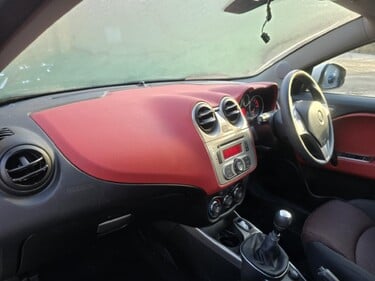 Alfa Romeo Mito JUNIOR 16V A/C 4