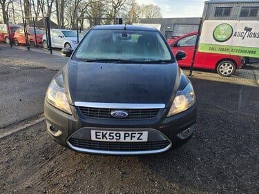 Ford Focus TITANIUM 2