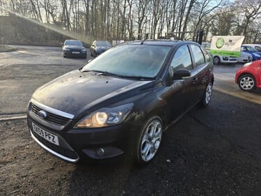 Ford Focus TITANIUM 4