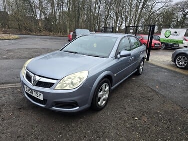 Vauxhall Vectra VVT EXCLUSIV 1