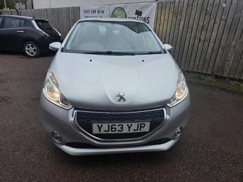 Peugeot 208 ACTIVE 6