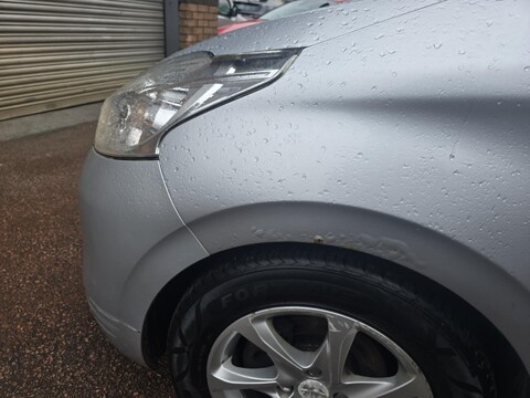 Peugeot 208 ACTIVE 14