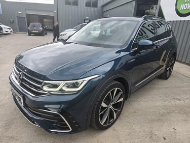 Volkswagen Tiguan R-LINE TSI DSG 1