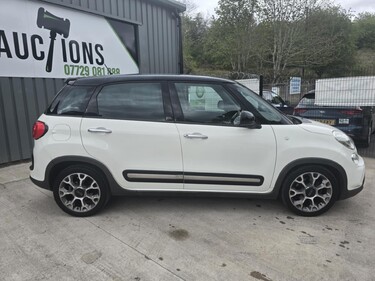 Fiat 500L MULTIJET TREKKING 1