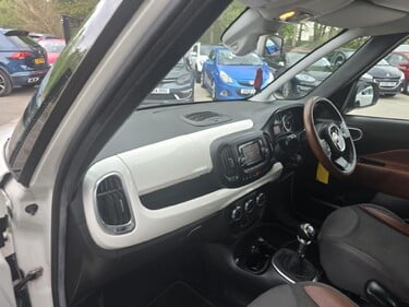 Fiat 500L MULTIJET TREKKING 3