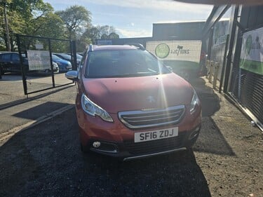 Peugeot 2008 BLUE HDI S/S ALLURE 4