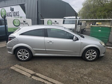 Vauxhall Astra SRI 3
