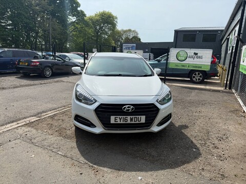 Hyundai i40 CRDI SE NAV BLUE DRIVE 10