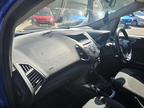 Ford Ecosport ZETEC TDCI 9