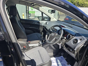 Vauxhall Meriva TECH LINE 2