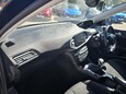 Peugeot 308 BLUE HDI S/S ACTIVE 8