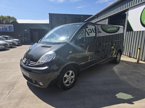 Renault Trafic LL29 SPORT DCI S/R 8