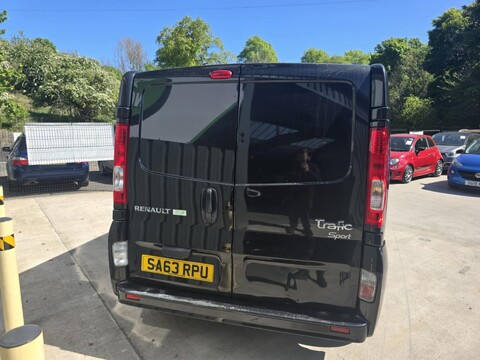 Renault Trafic LL29 SPORT DCI S/R 9